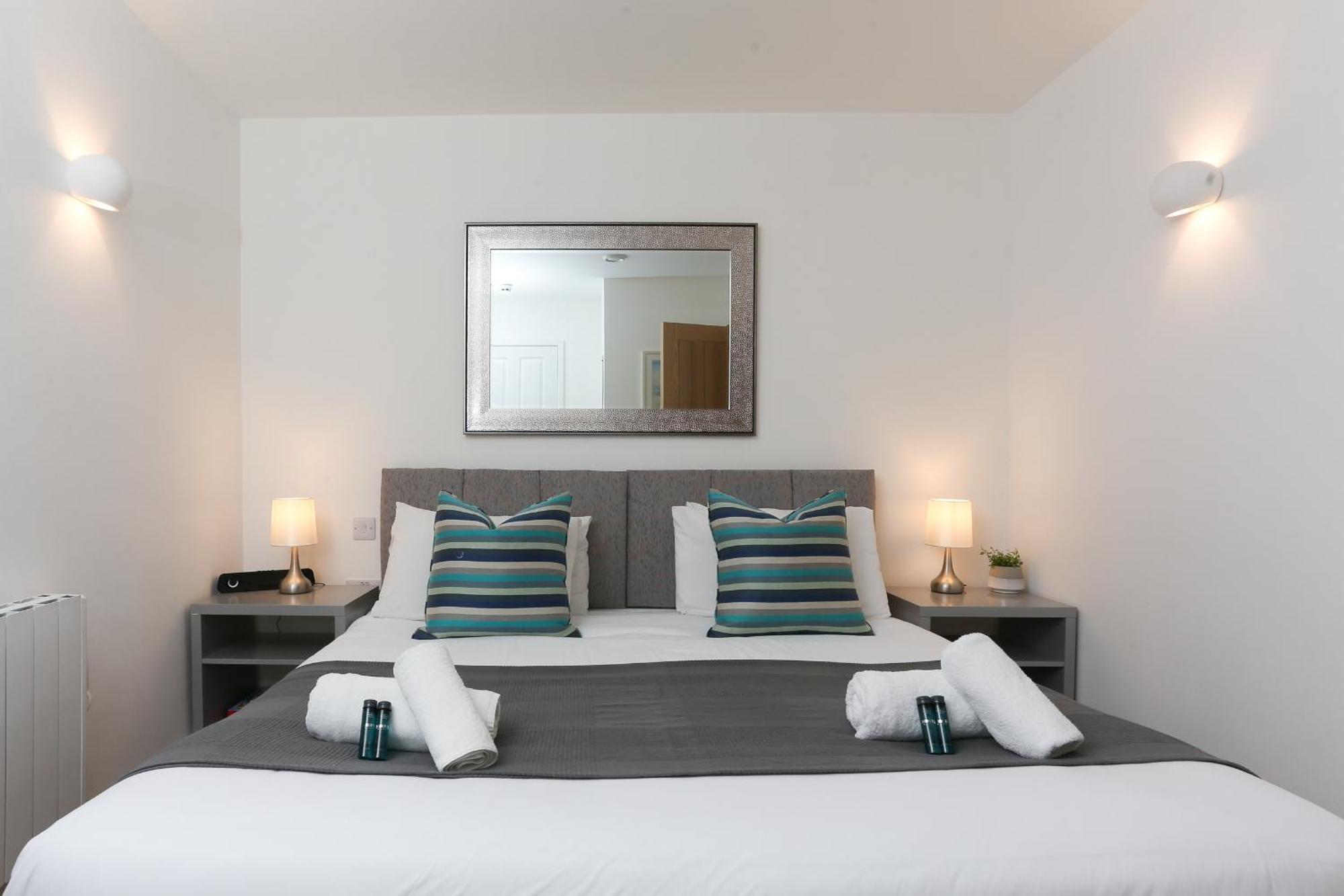Strawberry Line, Apartment 2 Wells Εξωτερικό φωτογραφία